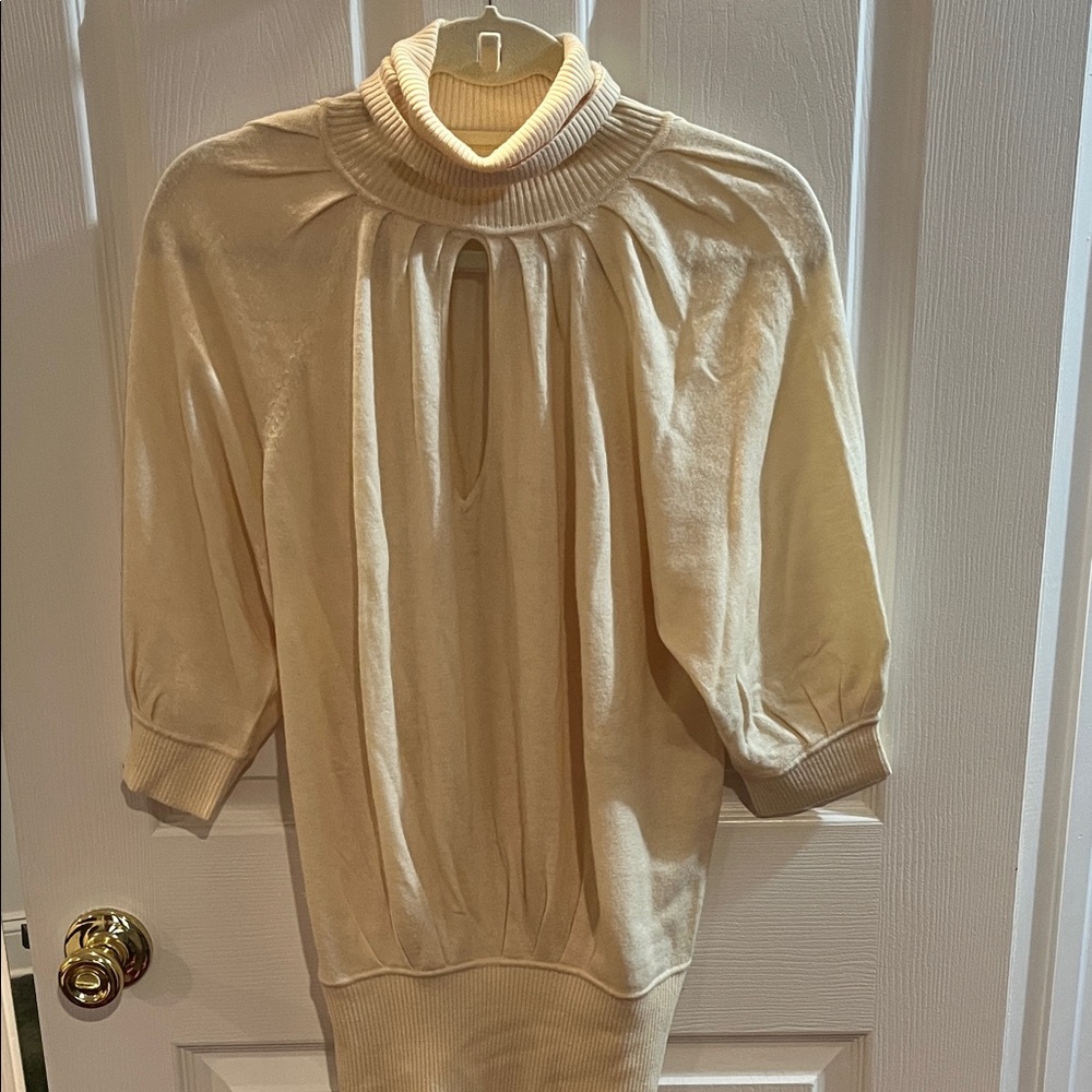 Catherine Malandrino Cream Knit Sweater w/ key hole design, silk, cashmere, wool